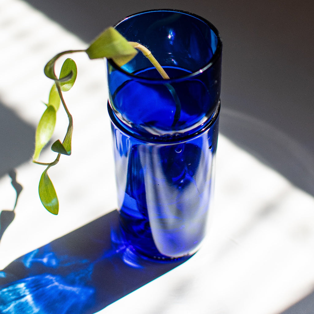 self watering planter blue Self-watering Planter Made From Recycled Glass Aqua / XL